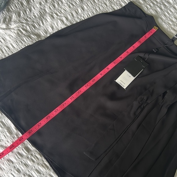 BCBGMaxAzria Womens Black Mini Wrap Skirt Lightweight Elegant NWT Size XS - Picture 7 of 10